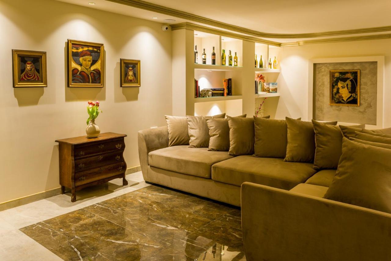 Vila Jugovo S สเมเดเรโว ภายนอก รูปภาพ